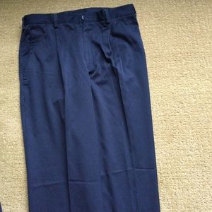 Nike Golf FitDry men pants. Size 34x32. Color navy blue